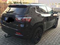 Gebraucht Jeep Compass 241 PS (177 kW) 2022 Schwarz SUV