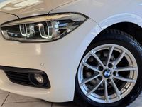 Gebraucht BMW 120 Advantage 190 PS (139 kW) 2017 Weiß Kleinwagen