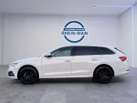Gebraucht Skoda Octavia Style 150 PS (110 kW) 2023 Bila candy/candyweiss Kombi