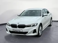 Gebraucht BMW 318 156 PS (114 kW) 2025 Weiß Limousine