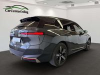 Gebraucht BMW iX 239 kW (326 PS) 2022 Sophistograu brillanteffekt SUV