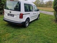 Second-hand VW Caddy 110 CP (80 kW) 2019 Alb Monovolum