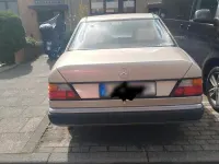 Gebraucht Mercedes E230 136 PS (100 kW) 1990 Beige Limousine
