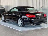 Gebraucht Mercedes E200 184 PS (135 kW) 2012 Schwarz Cabrio