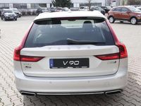 Gebraucht Volvo V90 Inscription 235 PS (172 kW) 2016 Bright silver Kombi