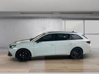 Używany Seat Leon Black Edition 150 KM (110 kW) 2026 Biały Sedan/Limuzyna