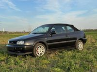 Gebraucht VW Golf Cabriolet 90 PS (66 kW) 1997 Schwarz Cabrio