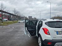 Gebraucht Opel Mokka Innovation 140 PS (102 kW) 2015 Weiß SUV