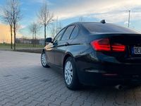 gebraucht BMW 320 d Limousine Sport line