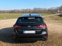 Gebraucht Kia Ceed Vision 160 PS (117 kW) 2021 Schwarz Kleinwagen