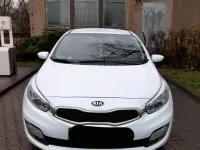 Gebraucht Kia Ceed 136 PS (100 kW) 2014 Weiß Kleinwagen