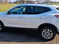 Gebraucht Nissan Qashqai 360º 131 PS (96 kW) 2015 Weiß SUV
