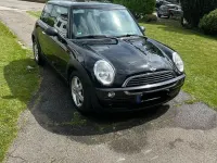 Used Mini ONE 90 HP (66 kW) 2002 Black Hatchback