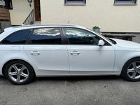 Gebraucht Audi A4 Sport 177 PS (130 kW) 2013 Weiß Limousine