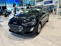 Gebraucht Ford Focus Titanium 125 PS (91 kW) 2019 Iridiumschwarz metallic Limousine