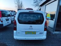Gebraucht Citroën Berlingo SELECTION 92 PS (67 kW) 2013 Weiß Van / Kleinbus