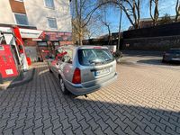 Gebraucht Ford Focus 101 PS (74 kW) 2003 Grau Kombi