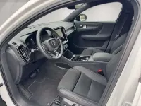 Gebraucht Volvo C40 Plus 169 kW (231 PS) 2023 Crystal white / metallic SUV