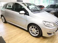 Gebraucht Mercedes B160 95 PS (69 kW) 2011 Silber Van / Kleinbus