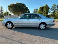Gebraucht Mercedes E200 Classic 116 PS (85 kW) 2001 Silber Limousine