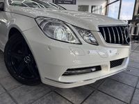Gebraucht Mercedes E200 AMG 184 PS (135 kW) 2012 Weiß Cabrio