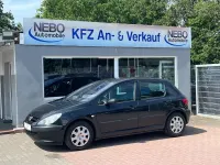 Gebraucht Peugeot 307 109 PS (80 kW) 2004 Rot Limousine
