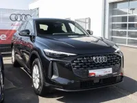 Gebraucht Audi Q5 S-Line 204 PS (150 kW) 2025 Mythosschwarz metallic SUV