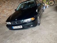 Second-hand BMW 520 170 CP (125 kW) 2002 Verde Berlinǎ