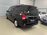 Gebraucht Mercedes V220 163 PS (119 kW) 2021 Obsidianschwarz metallic Van / Kleinbus