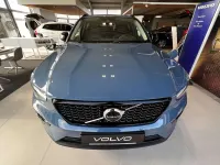 Gebraucht Volvo XC40 Plus 261 PS (191 kW) 2023 Fjord blue metallic SUV