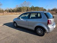Gebraucht VW Polo 64 PS (47 kW) 2007 Grau Kleinwagen