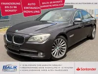 Gebraucht BMW 730 Sport Line 245 PS (180 kW) 2011 Grau Limousine
