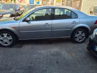Gebraucht Ford Mondeo Ghia 145 PS (106 kW) 2003 Grau Limousine