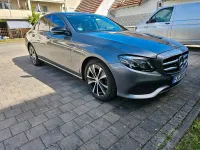Gebraucht Mercedes E220 Avantgarde 194 PS (142 kW) 2016 Grau Limousine