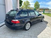 Second-hand BMW 525 218 CP (160 kW) 2006 Albastru Break