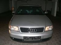 Gebraucht Audi A4 125 PS (91 kW) 1998 Blau Kombi
