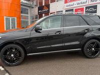 Gebraucht Mercedes ML350 258 PS (189 kW) 2012 Schwarz SUV