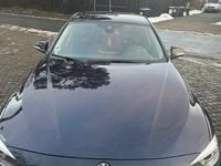 Gebraucht BMW 318 143 PS (105 kW) 2013 Blau Limousine