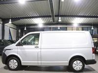 Gebraucht VW Transporter 150 PS (110 kW) 2022 Silber Van