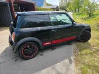 Usata Mini Cooper 90 CV (66 kW) 2001 Nero Utilitaria
