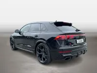 Neu Audi RS Q8 Performance 640 PS (470 kW) 2026 Schwarz SUV