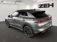 Neu VW T-Roc Style 150 PS (110 kW) 2026 Wolf grey metallic SUV