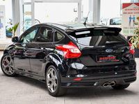 Usata Ford Focus ST 250 CV (183 kW) 2013 Nero Berlina
