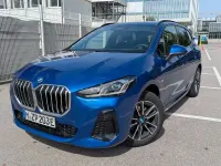 Gebraucht BMW 225 Comfort Edition 245 PS (180 kW) 2025 Blau Van / Kleinbus