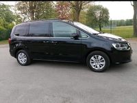 Gebraucht VW Sharan 150 PS (110 kW) 2016 Schwarz Van / Kleinbus
