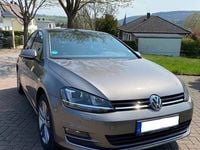 Gebraucht VW Golf VII Highline 150 PS (110 kW) 2014 Grau Limousine