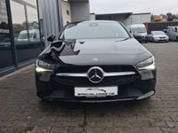 Gebraucht Mercedes CLA180 Shooting Brake 116 PS (85 kW) 2020 Schwarz Kombi