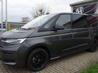 Gebraucht VW Multivan Edition 150 PS (110 kW) 2023 Indium gray metallic Van