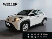 Gebraucht Toyota Aygo 72 PS (52 kW) 2023 Schneeweiß Kleinwagen