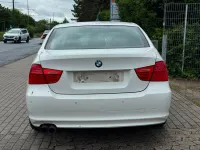 Gebraucht BMW 325 204 PS (150 kW) 2011 Weiß Limousine